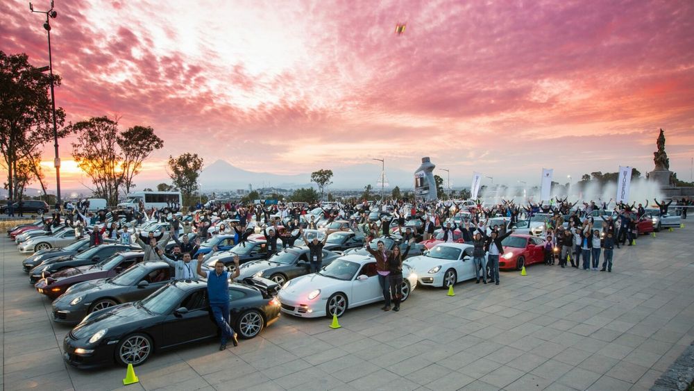 70 лет истории клубов Porsche.
