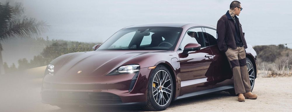 Обзор Porsche Taycan: чему я научился, проведя год с электрическим Porsche.